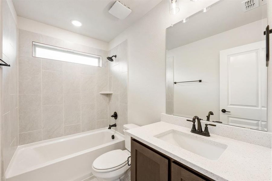 Furnished interior view inside a new home in Silo Mills, Joshua (Image 13).