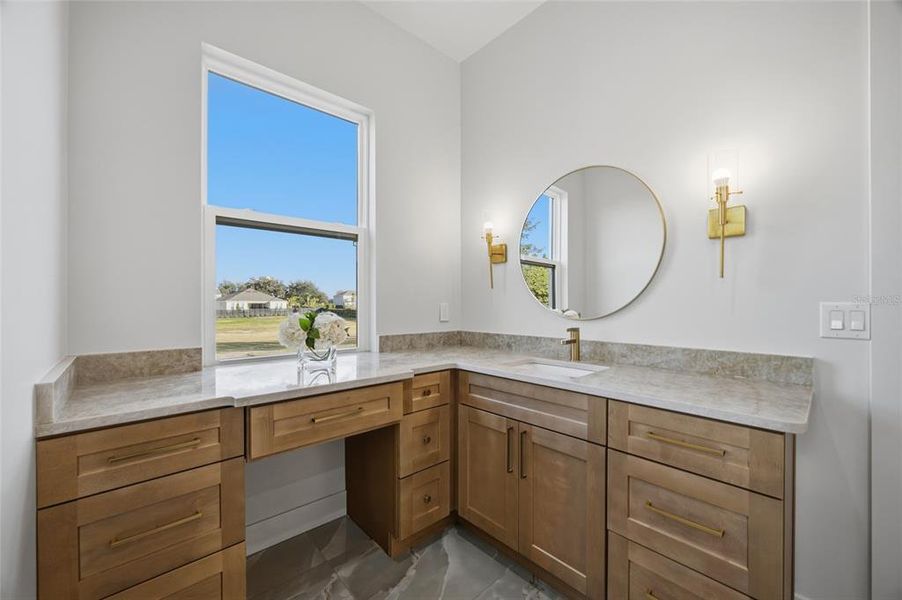 Furnished interior view inside a new home in , Plant City (Image 9).