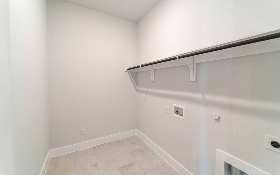 Spacious, unfurnished interior of a new home in Sonoma Verde, Heath (Image 23). Spacious, unfurnished interior of a new home in Sonoma Verde, Heath (Image 23).