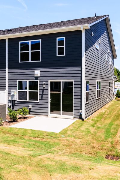 Exterior details and patio area of a home in Vaughan Farms, Angier (Image 4).