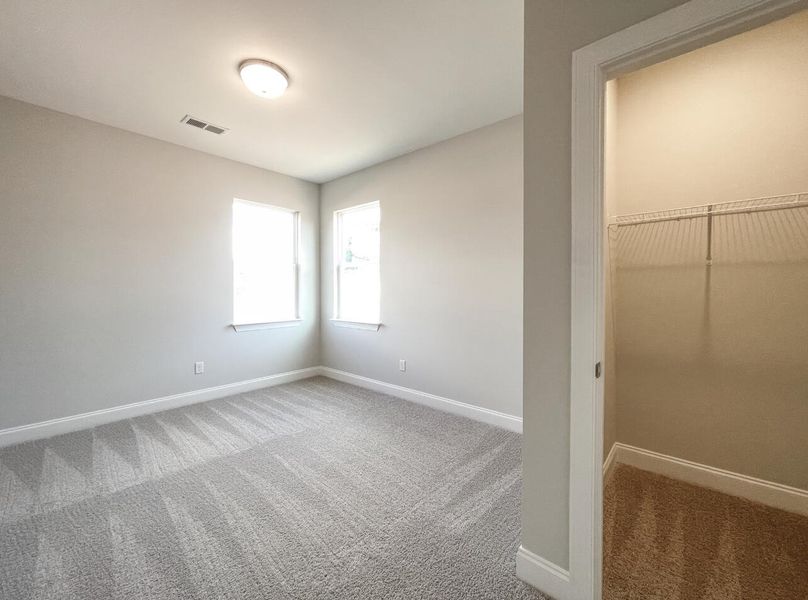 Spacious, unfurnished interior of a new home in Founders Club, Moore (Image 19).