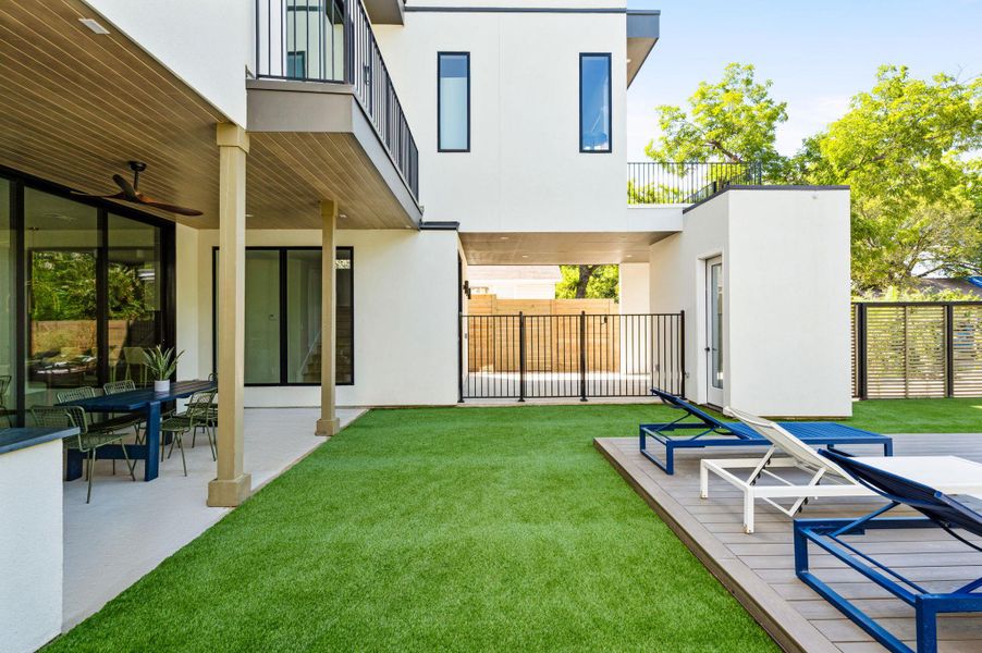 Clean lines and a spacious deck define this modern outdoor living area. Clean lines and a spacious deck define this modern outdoor living area.