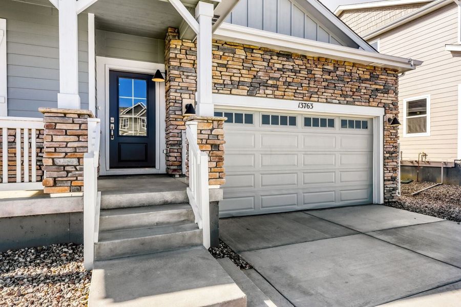 New Home in Parker, CO.  - Slide 1