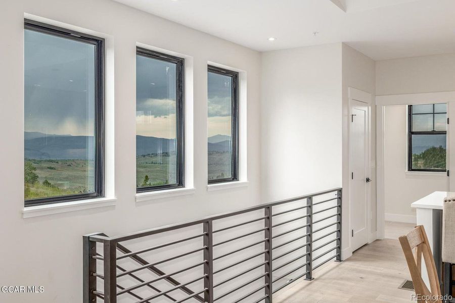 Spacious, unfurnished interior of a new home in , Granby (Image 20).