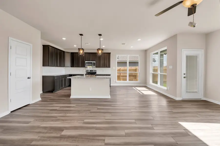 Image 12 of a home in Rancho San Gabriel.