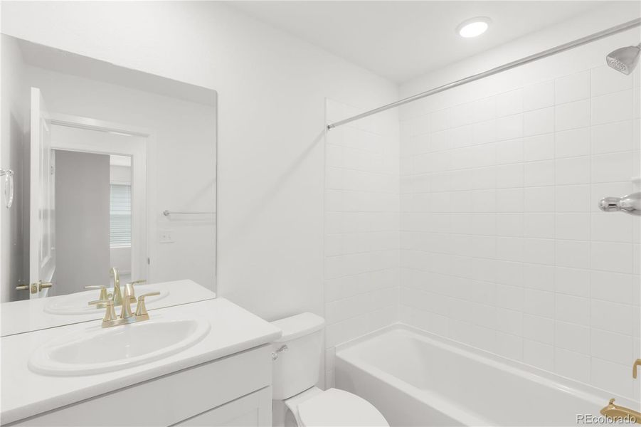 Furnished interior view inside a new home in , Colorado Springs (Image 9).