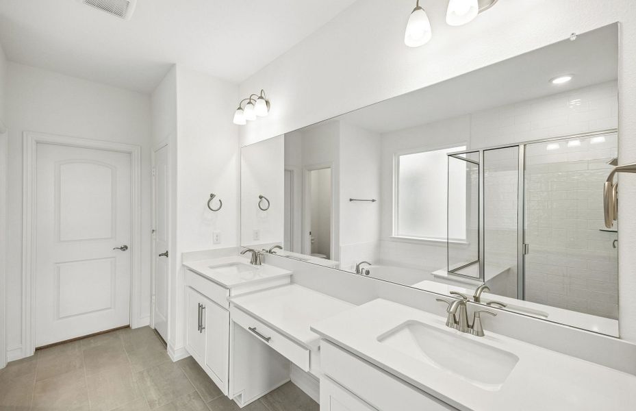 Furnished interior view inside a new home in Creekview Meadows, Pilot Point (Image 12).