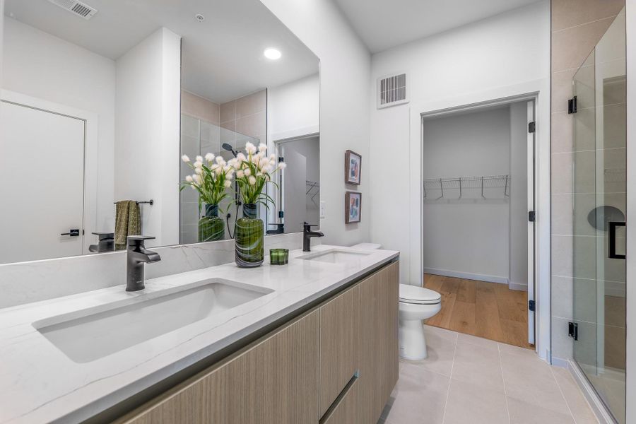 Furnished interior view inside a new home in One Oak, Austin (Image 7). Furnished interior view inside a new home in One Oak, Austin (Image 7).