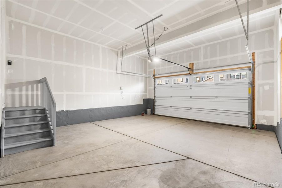 Spacious, unfurnished interior of a new home in Stargaze at Solstice, Littleton (Image 38).