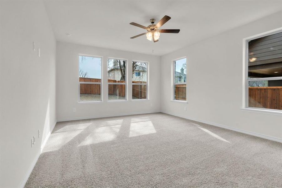 Spacious, unfurnished interior of a new home in The Landing at Hidden Lakes, McKinney (Image 29).