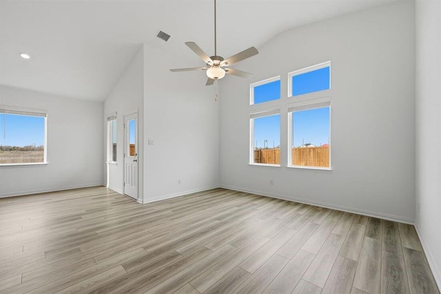 2303 Buffalo Bayou Way ~ Ready Now