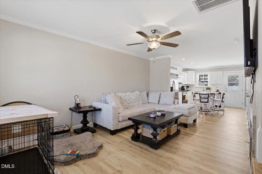 06-96 Linda St-6 06-96 Linda St-6