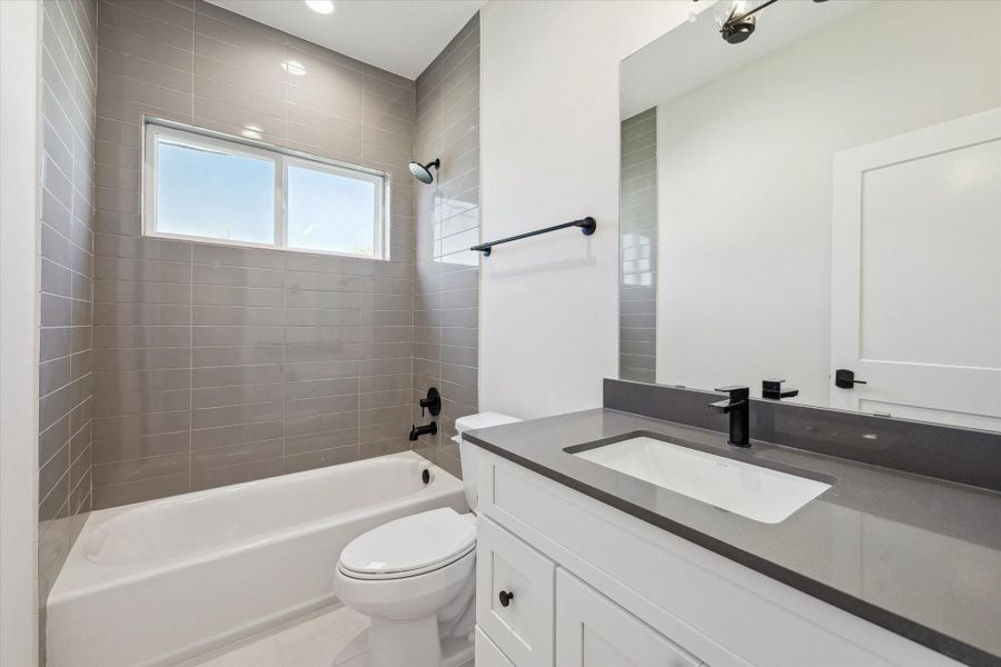 Furnished interior view inside a new home in , Houston (Image 8).