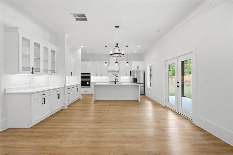 Spacious, unfurnished interior of a new home in , Marietta (Image 22).