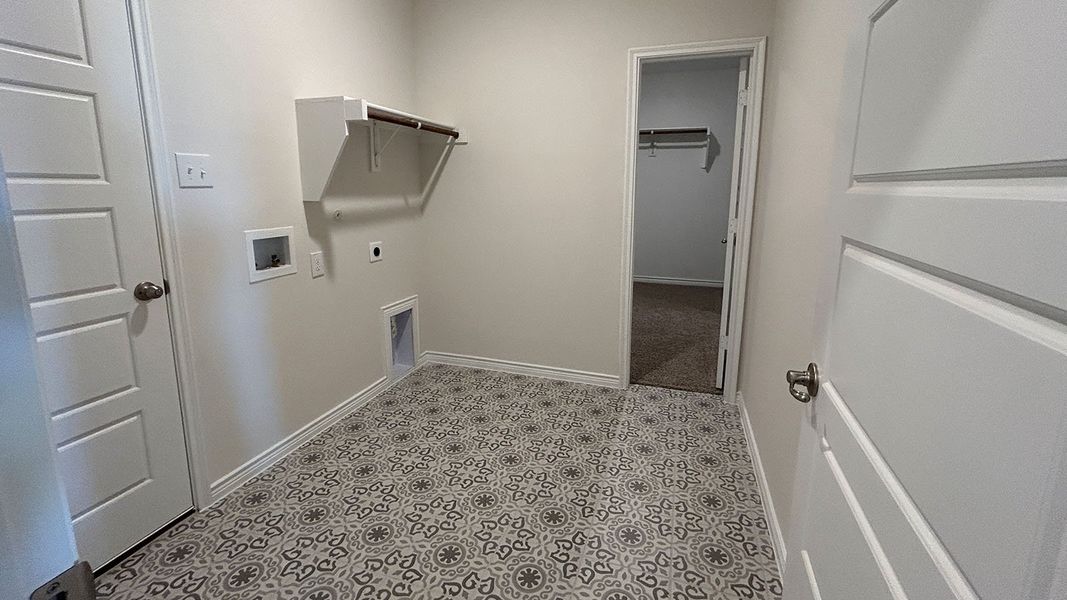 Spacious, unfurnished interior of a new home in Trailstone, Caddo Mills (Image 10).