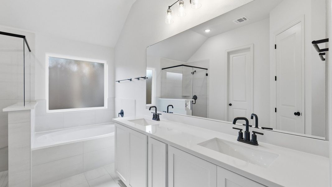 Furnished interior view inside a new home in Taylor Estates, Corinth (Image 37).
