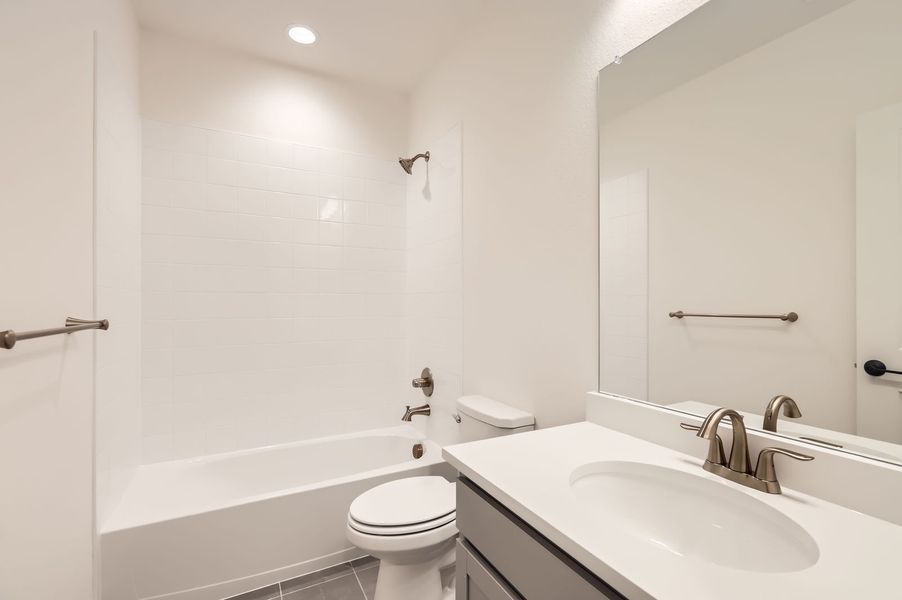 Plan V431 Representative Photo - Bathroom Plan V431 Representative Photo - Bathroom