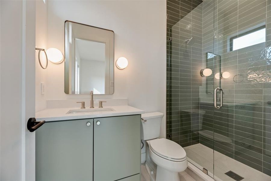 Furnished interior view inside a new home in , Dallas (Image 29).