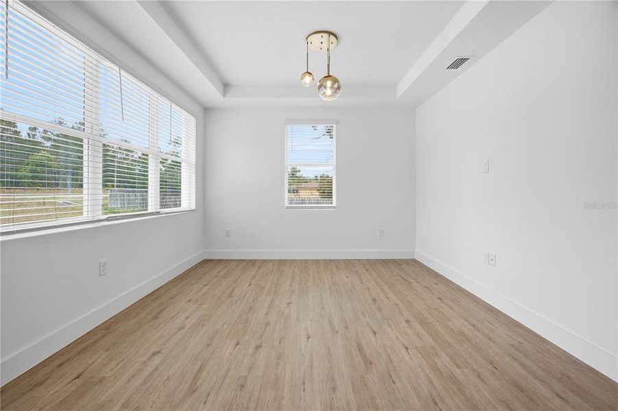 Spacious, unfurnished interior of a new home in , Ocala (Image 26).