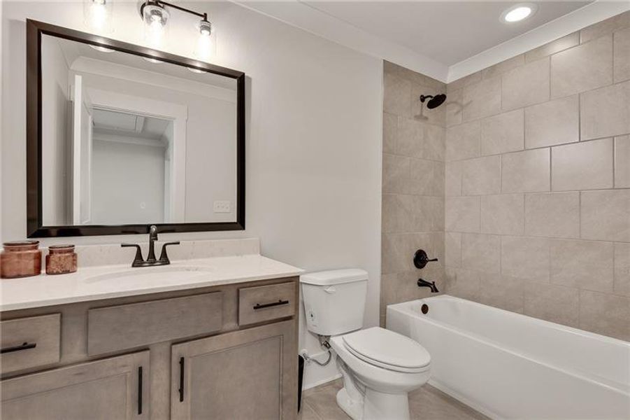 Furnished interior view inside a new home in Alcovy Station, Covington (Image 37).