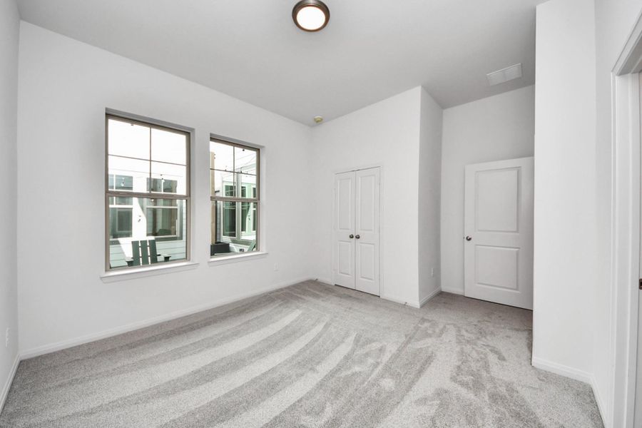 Photos are representative and may not reflect the exact unit.