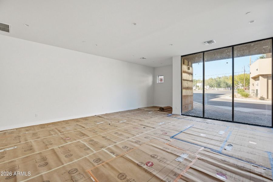 002_CommercialOfficeSpace