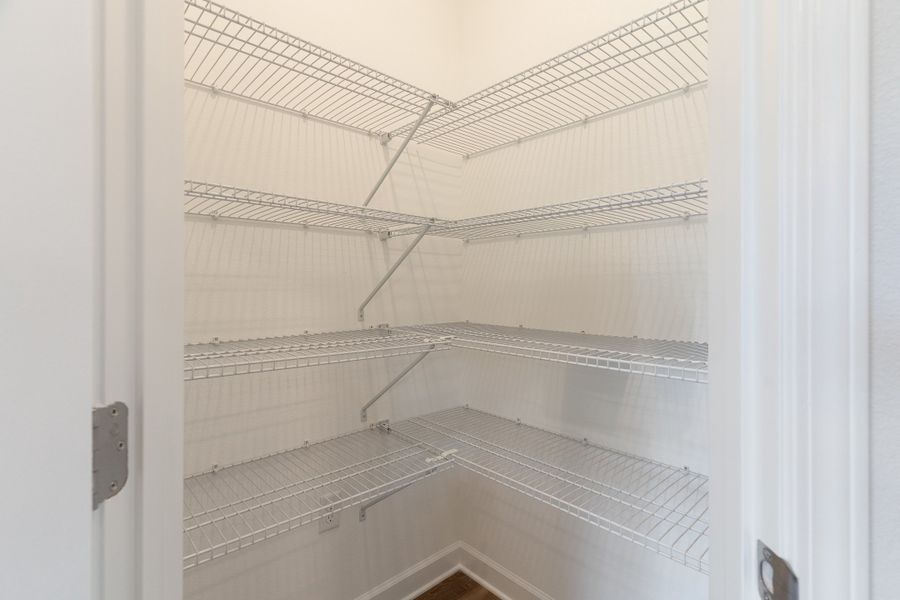 Spacious, unfurnished interior of a new home in Blossom Grove, Crestview (Image 36).