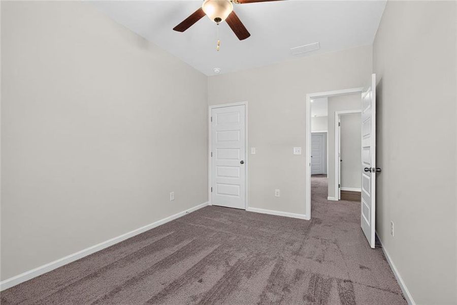 Spacious, unfurnished interior of a new home in Fuller Station, Loganville (Image 48).