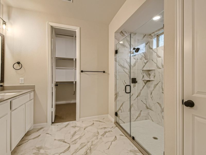 Plan 1530 Main Bathroom Representative Photo Plan 1530 Main Bathroom Representative Photo