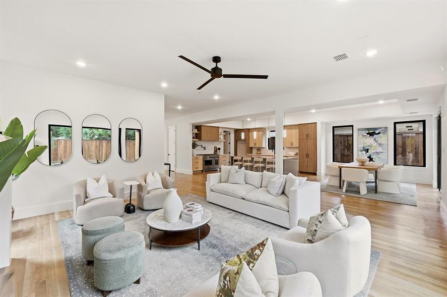 Furnished interior view inside a new home in , Dallas (Image 31).