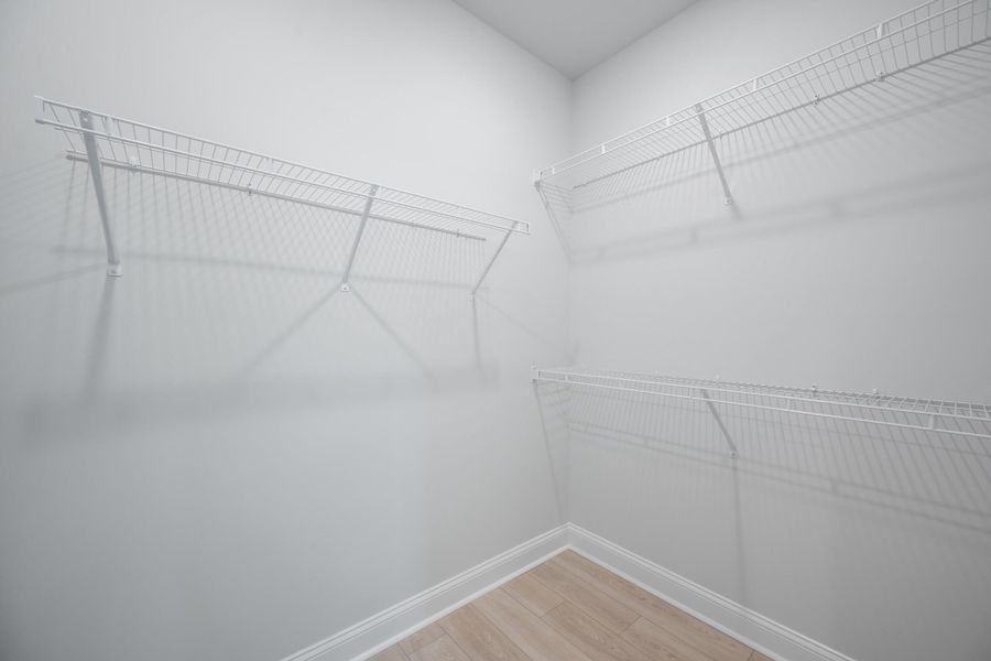 Spacious, unfurnished interior of a new home in Del Webb Charleston at Nexton, Summerville (Image 12).