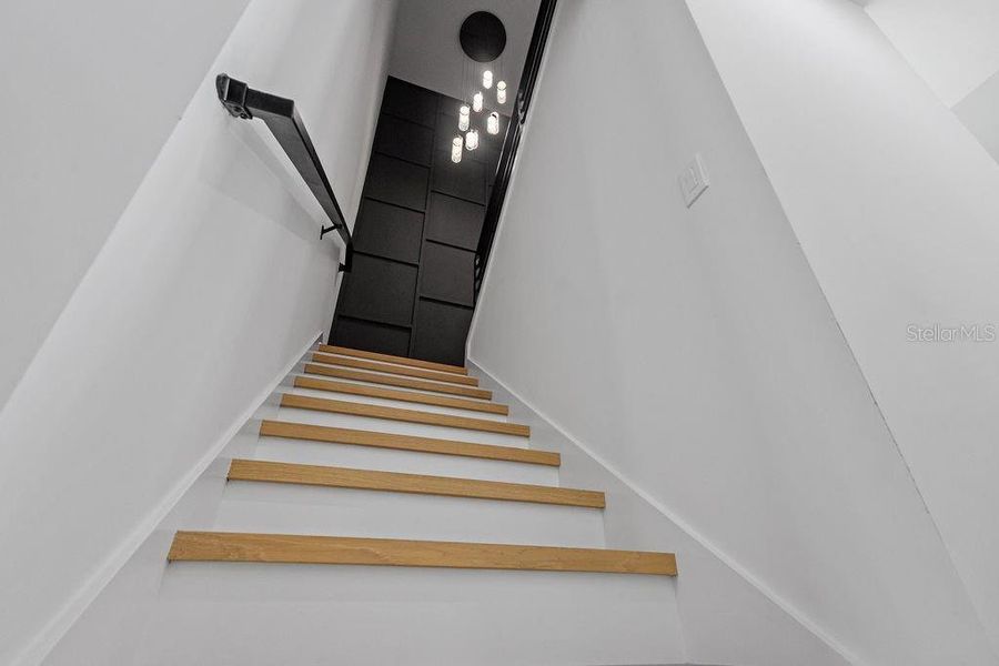 Spacious, unfurnished interior of a new home in , Tampa (Image 24). Spacious, unfurnished interior of a new home in , Tampa (Image 24).