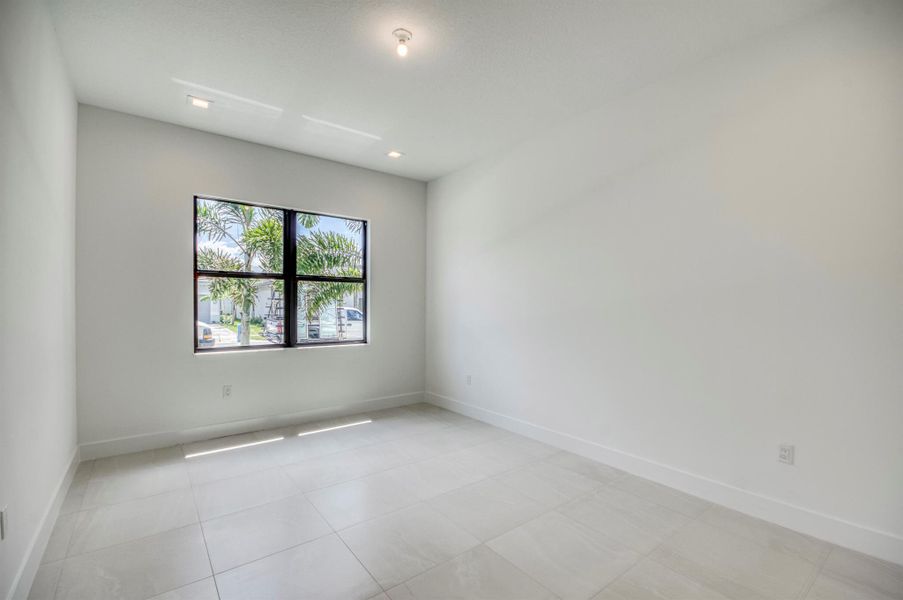 Furnished interior view inside a new home in Apex at Avenir, Palm Beach Gardens (Image 7). Furnished interior view inside a new home in Apex at Avenir, Palm Beach Gardens (Image 7).