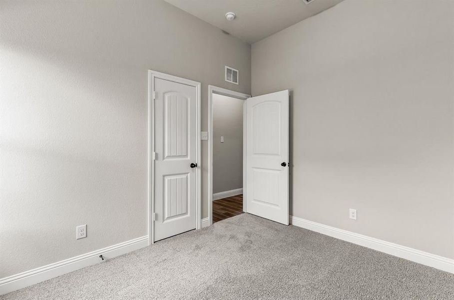 Spacious, unfurnished interior of a new home in , Josephine (Image 26).