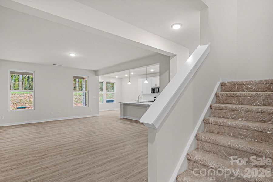 Spacious, unfurnished interior of a new home in , Monroe (Image 35).