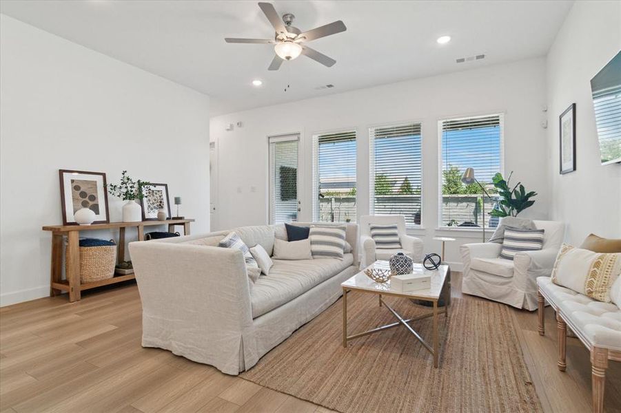 Furnished interior view inside a new home in Painted Tree - South, McKinney (Image 27). Furnished interior view inside a new home in Painted Tree - South, McKinney (Image 27).