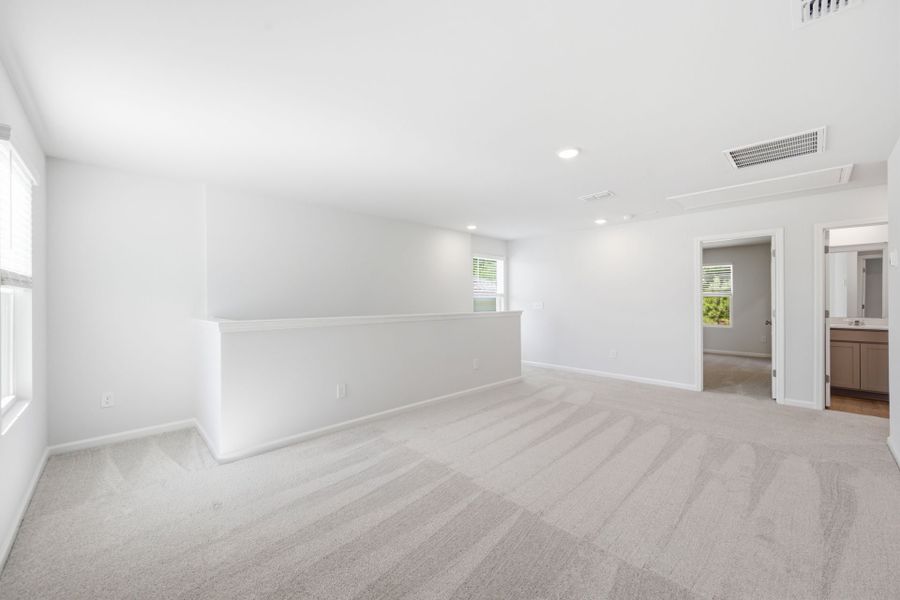Spacious, unfurnished interior of a new home in Grand Arbor, Blythewood (Image 23). Spacious, unfurnished interior of a new home in Grand Arbor, Blythewood (Image 23).