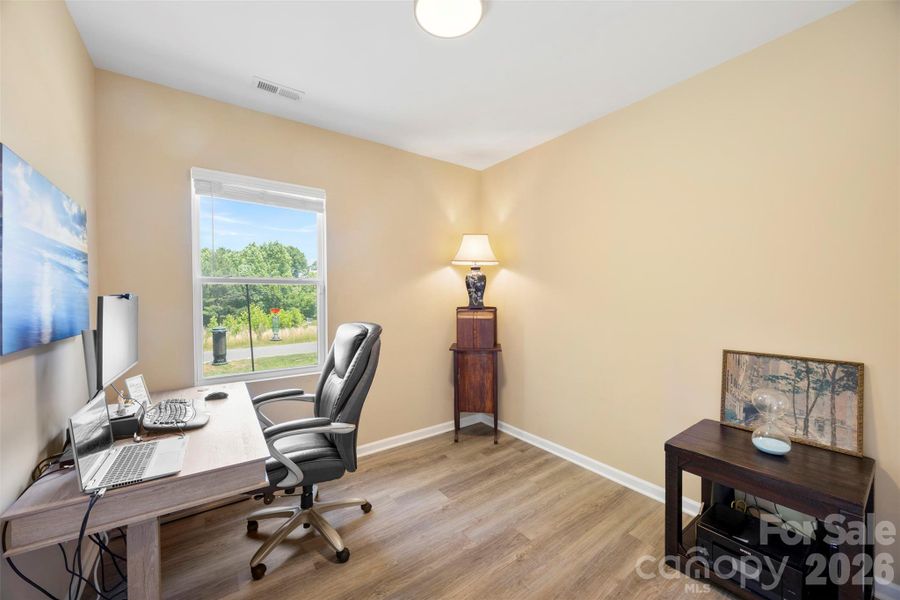 Furnished interior view inside a new home in , Shelby (Image 14).