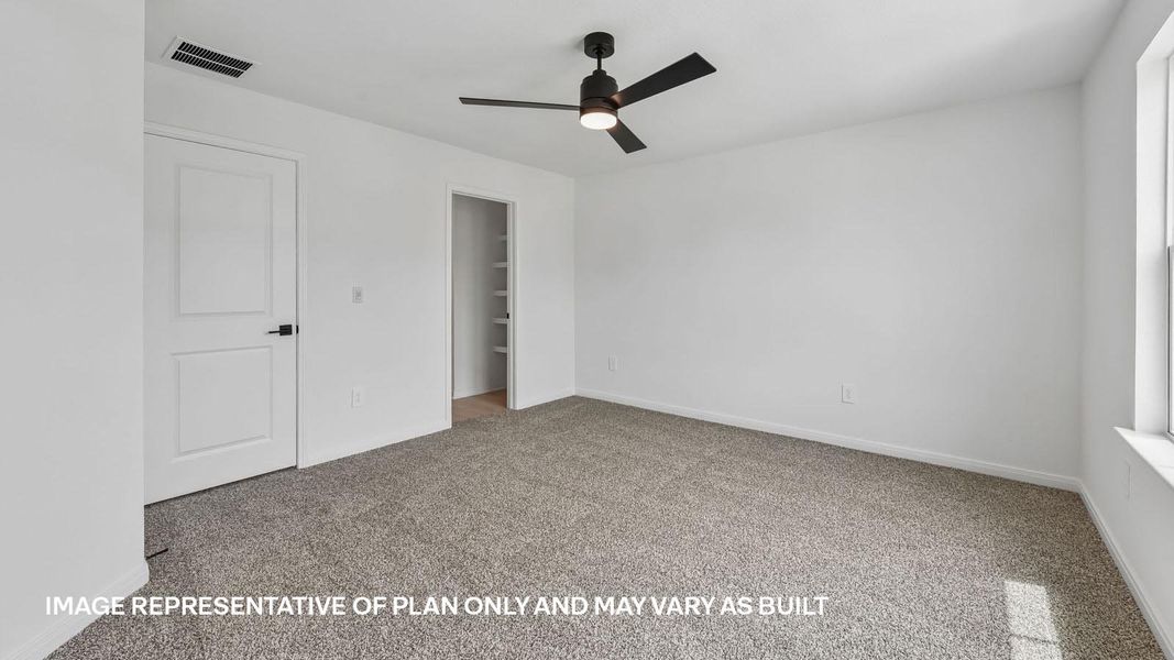 Spacious, unfurnished interior of a new home in Avery Centre, Round Rock (Image 34).
