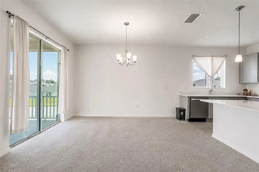 Spacious, unfurnished interior of a new home in , Mascotte (Image 19). Spacious, unfurnished interior of a new home in , Mascotte (Image 19).