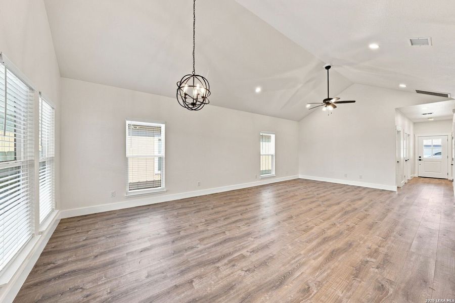 Spacious, unfurnished interior of a new home in , Kerrville (Image 28). Spacious, unfurnished interior of a new home in , Kerrville (Image 28).