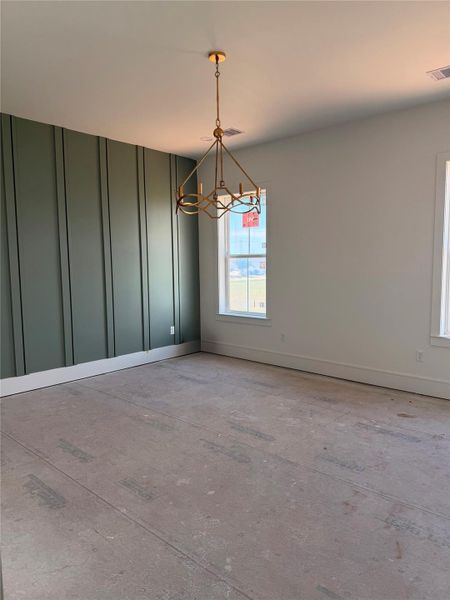 Spacious, unfurnished interior of a new home in , Galveston (Image 10).