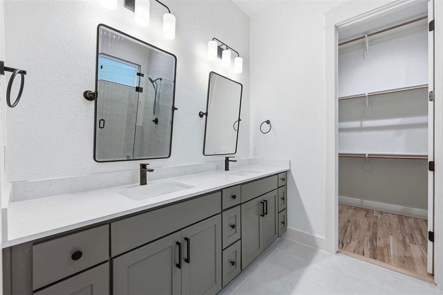 Furnished interior view inside a new home in , Midlothian (Image 7).