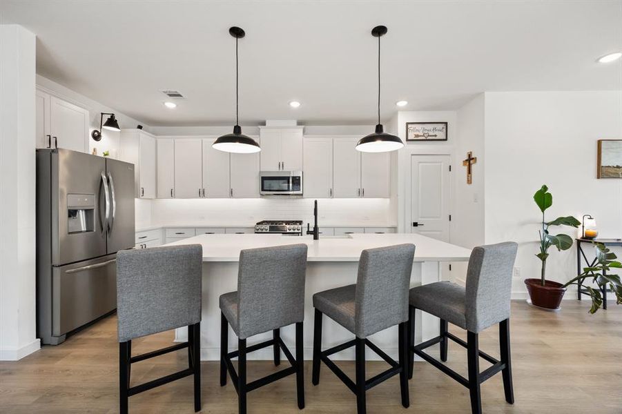 Furnished interior view inside a new home in Rolling Ridge, Van Alstyne (Image 23).