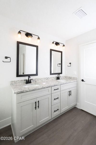 Furnished interior view inside a new home in Fox Glenn, Panama City (Image 8).