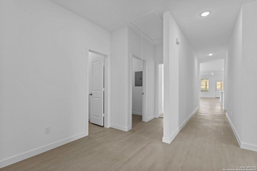 Spacious, unfurnished interior of a new home in , New Braunfels (Image 12). Spacious, unfurnished interior of a new home in , New Braunfels (Image 12).