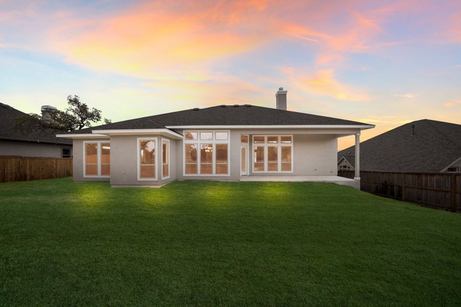 Representative exterior details of a home built from the The Davinci by Whitestone Custom Homes in Johnson Ranch, Bulverde (Image 31).