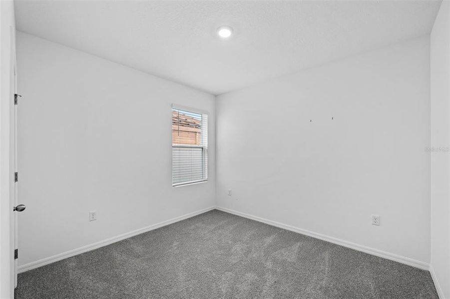 Spacious, unfurnished interior of a new home in Northwater at Two Rivers, Zephyrhills (Image 23).