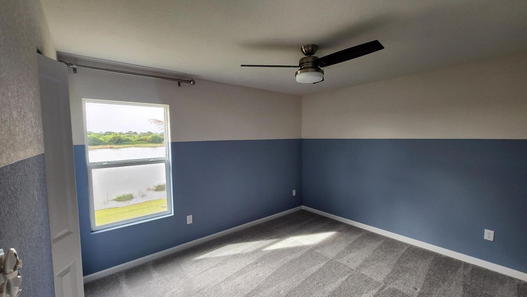 Spacious, unfurnished interior of a new home in , Fort Pierce (Image 17).