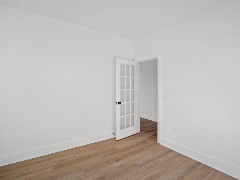 Spacious, unfurnished interior of a new home in Woods Crossing, Gallatin (Image 29).